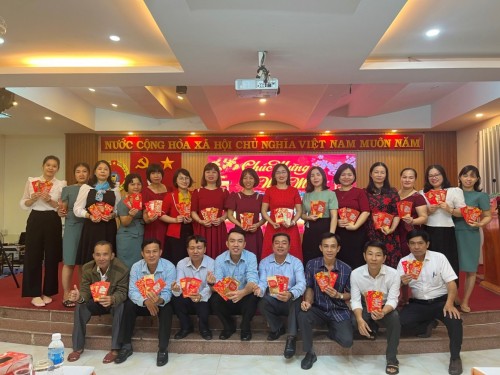 Trung tâm Điều dưỡng và Chăm sóc Người có công – Công tác xã hội gặp mặt đầu xuân Quý Mão 2023