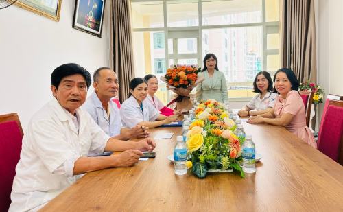 Gặp mặt nhân kỷ niệm 69 năm ngày Thầy thuốc Việt Nam (27/02/1955 - 27/02/2024)