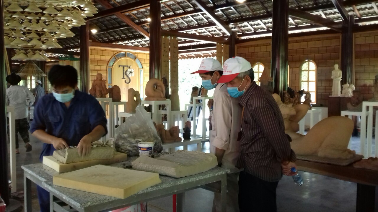 z2477257640800 4e0506f083f0127736b044e1a3112aca