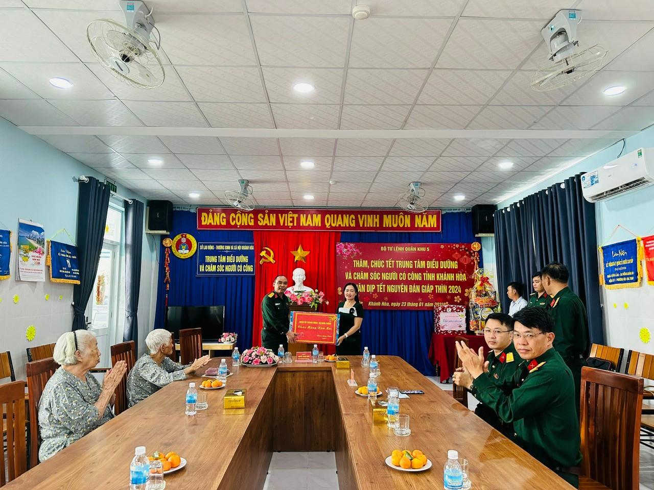 CƠ SỞ NUÔI DƯỠNG NGƯỜI CÓ CÔNG VỚI CÁCH MẠNG ĐÓN XUÂN GIÁP THÌN - NĂM 2024