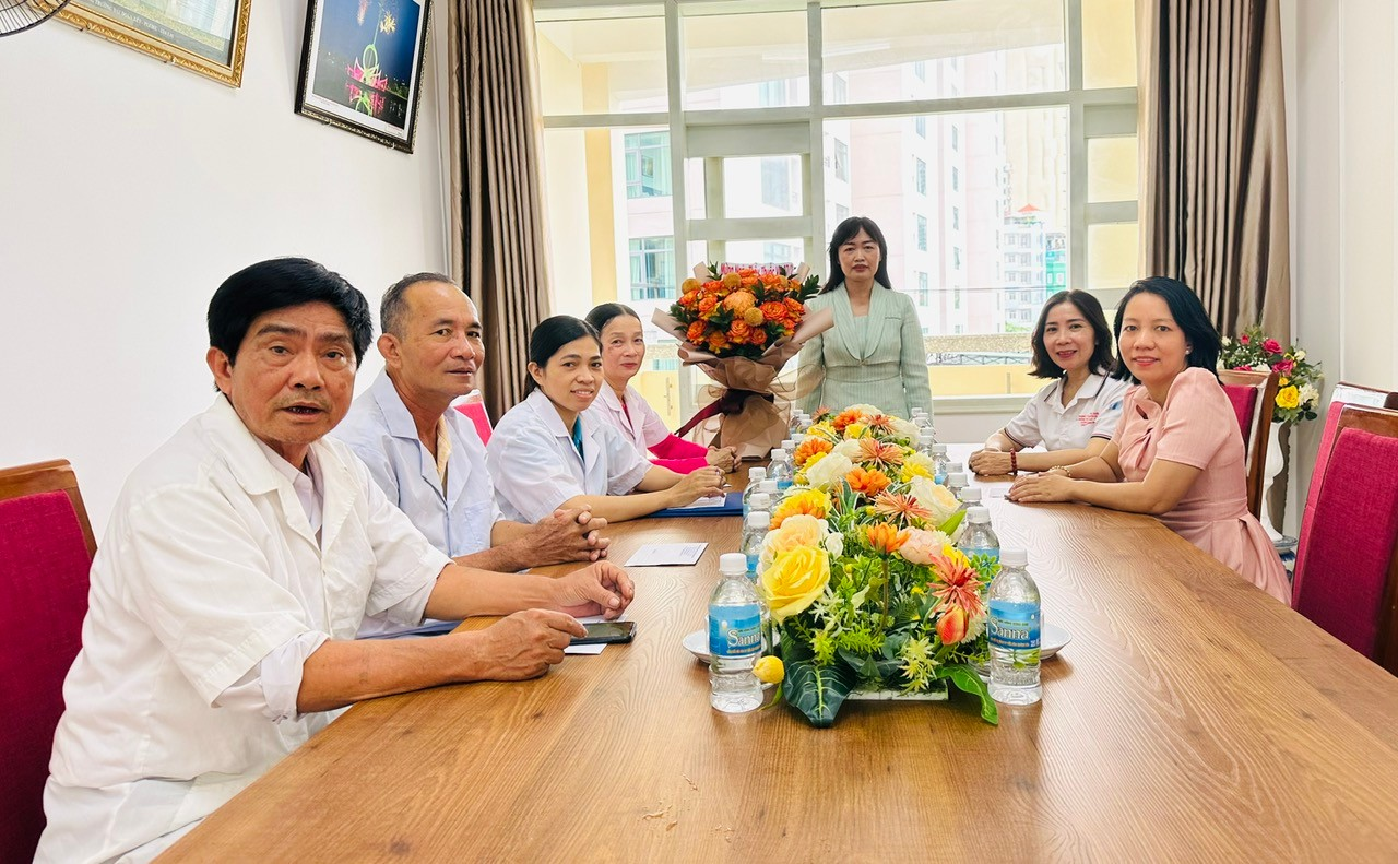 Gặp mặt nhân kỷ niệm 69 năm ngày Thầy thuốc Việt Nam (27/02/1955 - 27/02/2024)